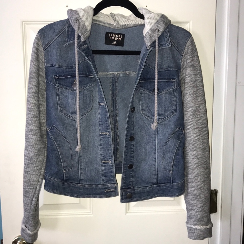 Super Cute Tinsel Town Jean Jacket